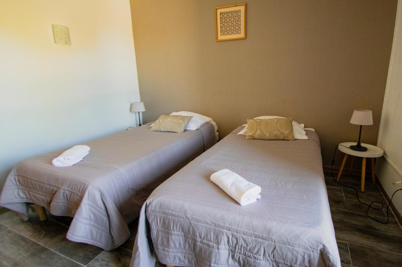 Hotel Carina Apt Luaran gambar
