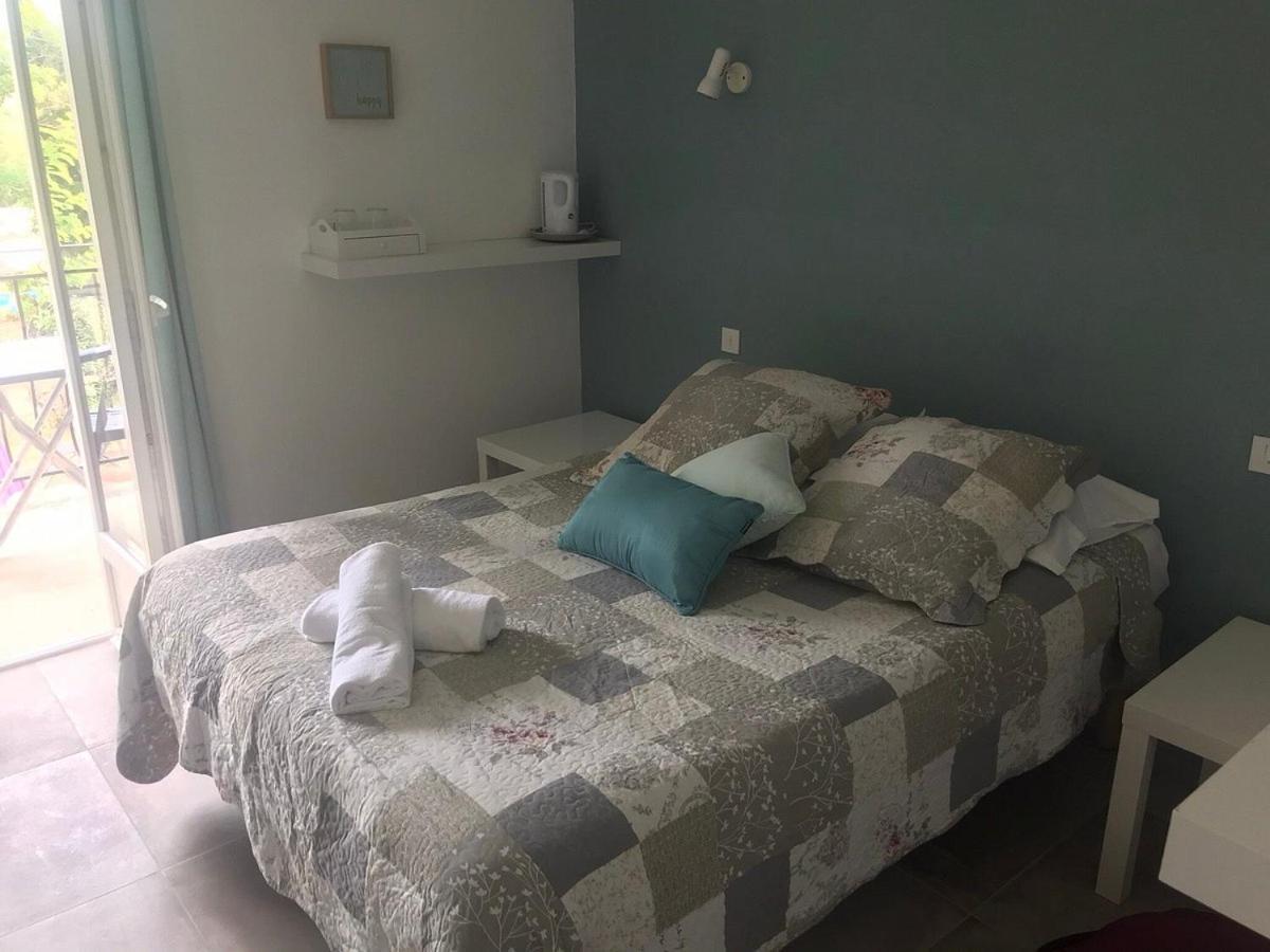 Hotel Carina Apt Luaran gambar